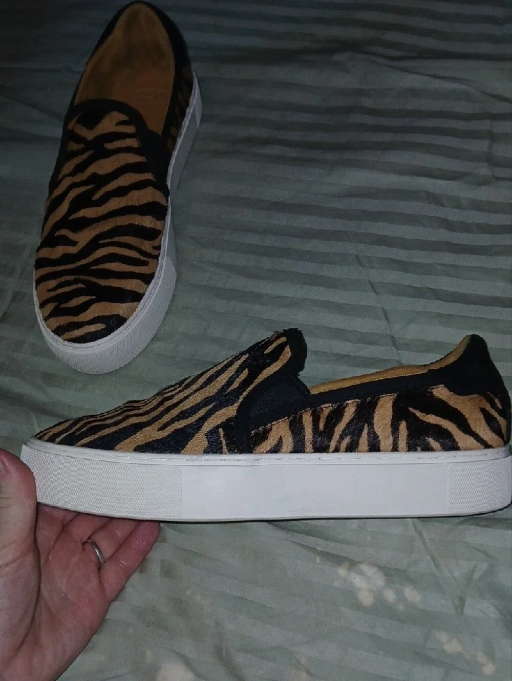Womens UGG Cahlvan Tiger Print Calf Hair Slipon White Platform Sole Shoes Sz: 8
